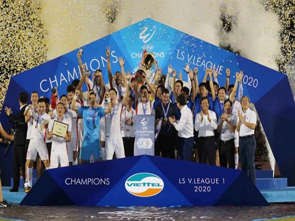 diem-nhan-noi-bat-cua-v-league-2020-la-gi