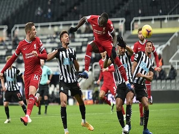 bong-da-quoc-te-31-12-liverpool-sa-lay-truoc-newcastle