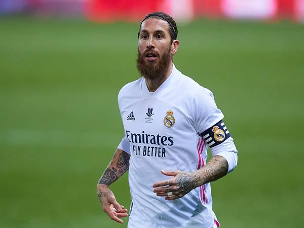 Hậu vệ Real Madrid xuất sắc nhất lịch sử CLB/Sergio Ramos