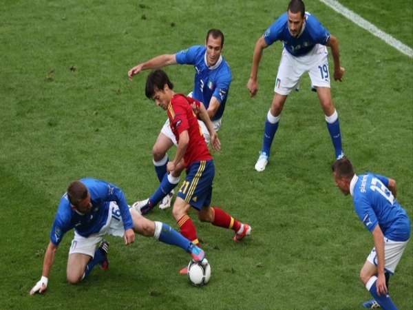 Chiến thuật Catenaccio: Nghệ thuật đổ bê tông huyền thoại