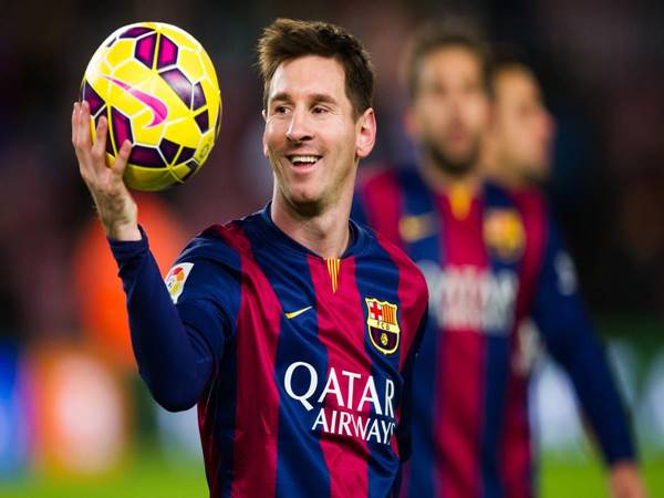 Những cầu thủ nào nhận lương cao nhất lịch sử Barcelona?