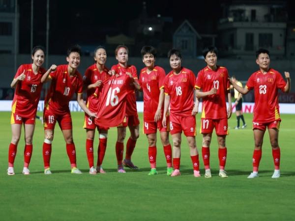 Bóng đá VN: Dương Thị Vân nghỉ hết giải vì chấn thương