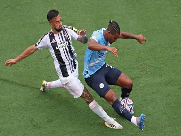 Tin CLB AC Milan: Mở cuộc đàm phán với Akanji