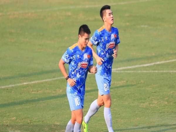 Bóng đá VN: Đội tuyển Việt Nam tụt hạng FIFA