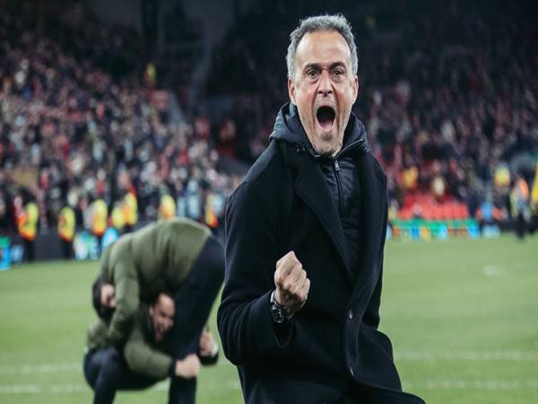 HLV Luis Enrique từng dẫn dắt những đội bóng nào?
