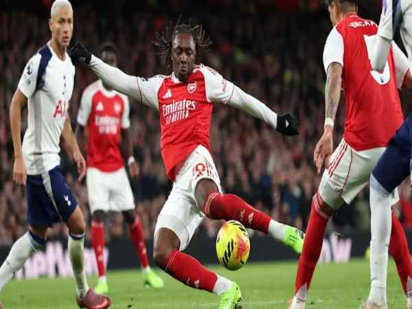 Arsenal áp đảo Tottenham - Ngày derby Bắc London rực lửa tại Emirates