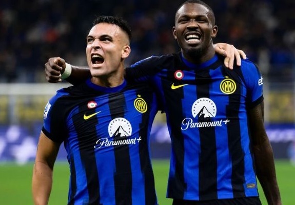 Inter cần tiền đạo đa năng sau chấn thương Martínez