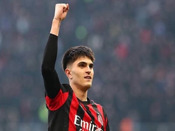 Tin BĐ: Arsenal nhắm bộ đôi AC Milan tầm nhìn 2030