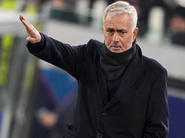 Khám phá tiểu sử HLV Mourinho và những cột mốc đáng nhớ