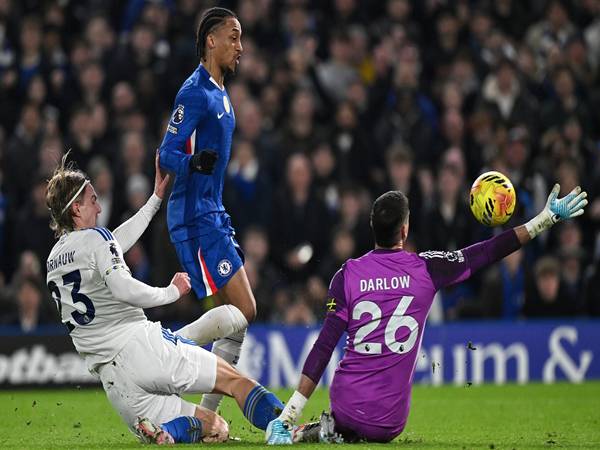 Những trận đấu đáng nhớ nhất giữa Chelsea với Leeds