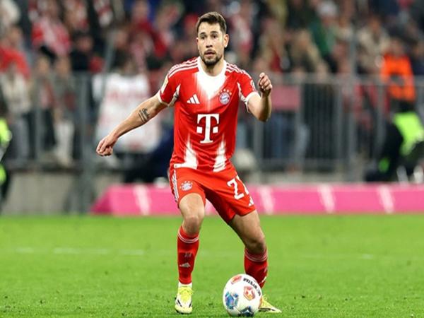 Tin Bayern Munich: Raphael Guerreiro sẽ rời Bayern 