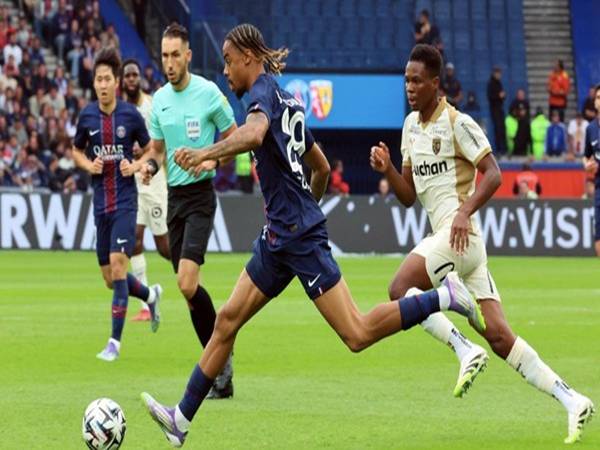 Phong độ thi đấu của Lens PSG