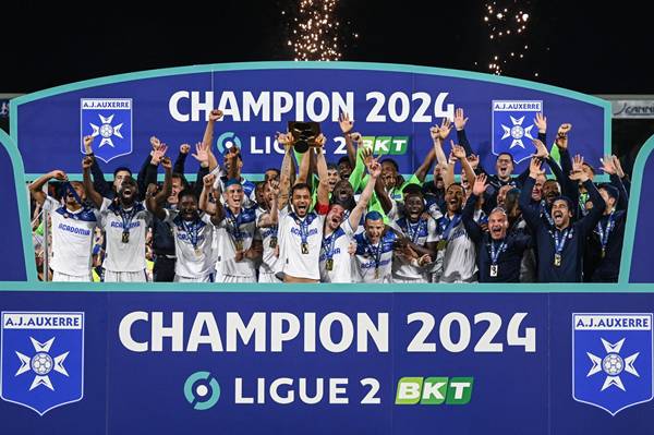 Ligue 2 là gì?
